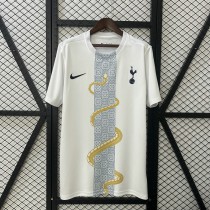 Maillot Tottenham Hotspur Lunar New Year 2025/2026